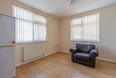 2 bed house, Newport Road, Roath, Cardiff, CF241AH - Image 4